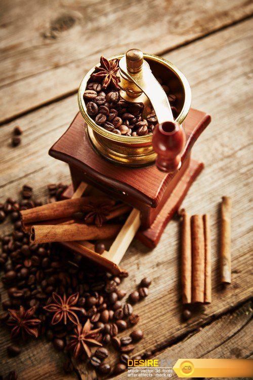 Coffee beans, cinnamon and anise 17X JPEG