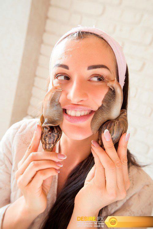 Snails Achatina procedures on the body 10X JPEG